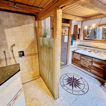 Wood & Stone Lodge 2 Donaueschingen Buitenkant foto