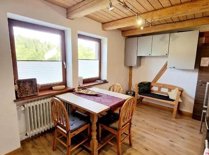Wood & Stone Lodge 2
